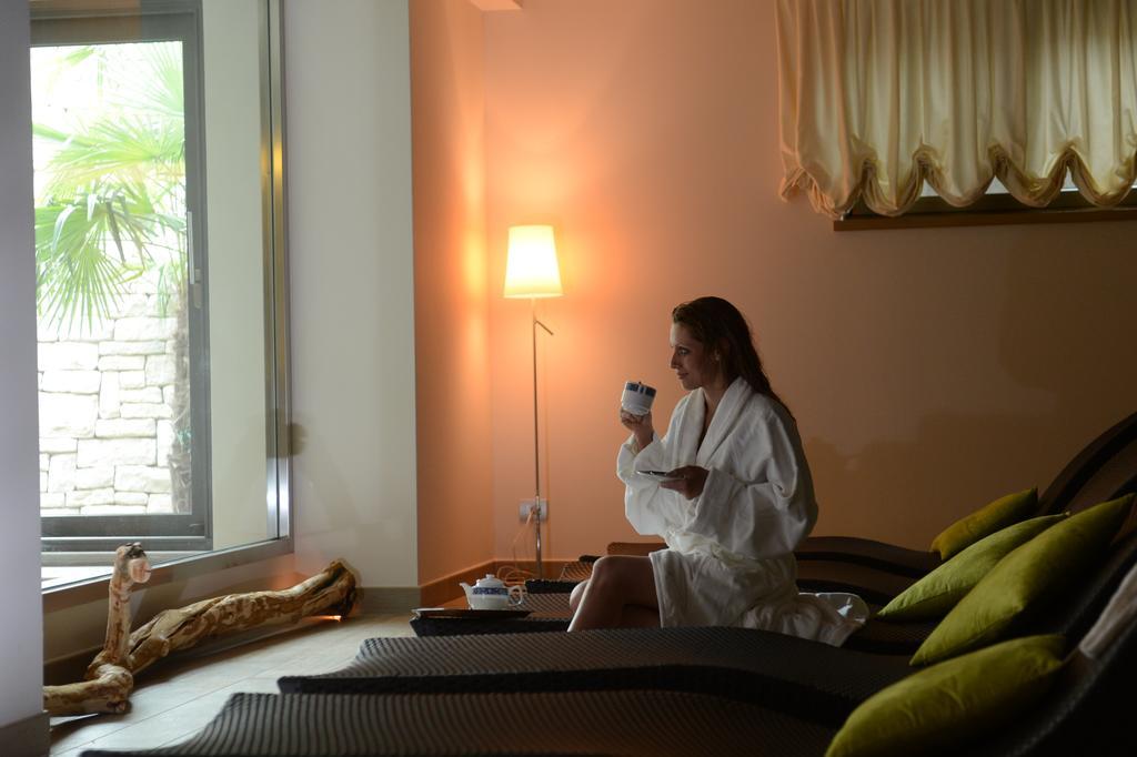 Hotel Ambassador Levico Terme Εξωτερικό φωτογραφία